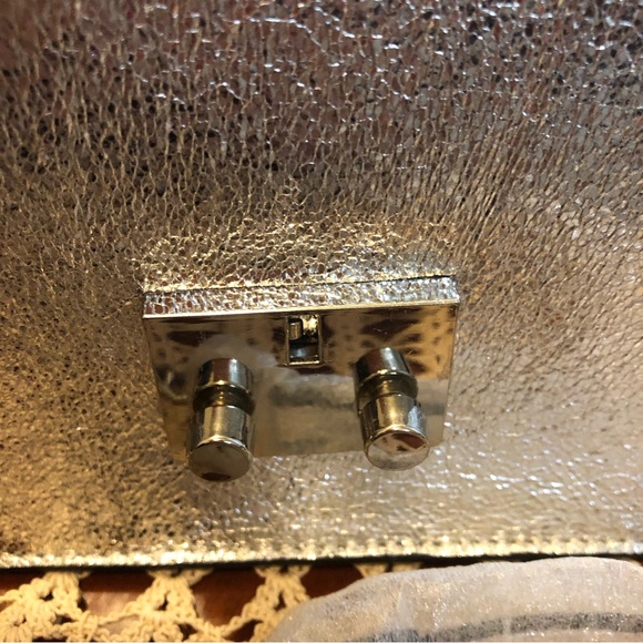 BCBG Generation Milly Silver Metallic Crossbody Chain Strap shoulder bag - Picture 6 of 13